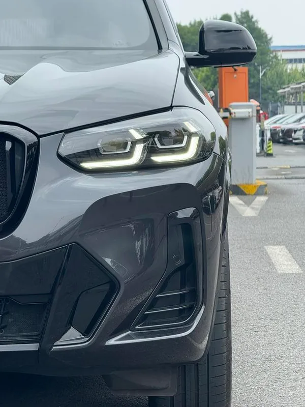 BMW X3 2022 xDrive30i Premium Class M Obsidian Night Suit exterior photo 4 BMW X3 2022 xDrive30i Premium Class M Obsidian Night Suit exterior photo 4