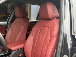 BMW X3 2022 xDrive30i Premium Class M Obsidian Night Suit interior photo 16 BMW X3 2022 xDrive30i Premium Class M Obsidian Night Suit interior photo 16