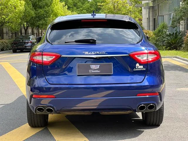 Maserati Levante 2016 3.0T Levante exterior photo 4 Maserati Levante 2016 3.0T Levante exterior photo 4