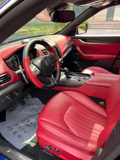 Maserati Levante 2016 3.0T Levante interior photo 6 Maserati Levante 2016 3.0T Levante interior photo 6