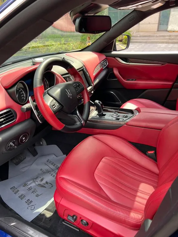 Maserati Levante 2016 3.0T Levante interior photo 6 Maserati Levante 2016 3.0T Levante interior photo 6