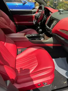 Maserati Levante 2016 3.0T Levante interior photo 9 Maserati Levante 2016 3.0T Levante interior photo 9