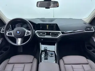 BMW 3 Series 2022 320Li M Sports suit exterior photo 5 BMW 3 Series 2022 320Li M Sports suit exterior photo 5