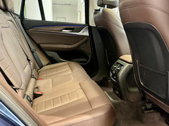 BMW X3 2021 Restyling xDrive28i M Sports suit interior photo 10 BMW X3 2021 Restyling xDrive28i M Sports suit interior photo 10