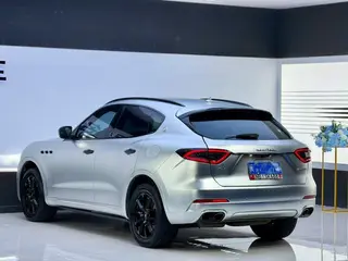 Maserati Levante 2016 3.0T Levante exterior photo 4 Maserati Levante 2016 3.0T Levante exterior photo 4