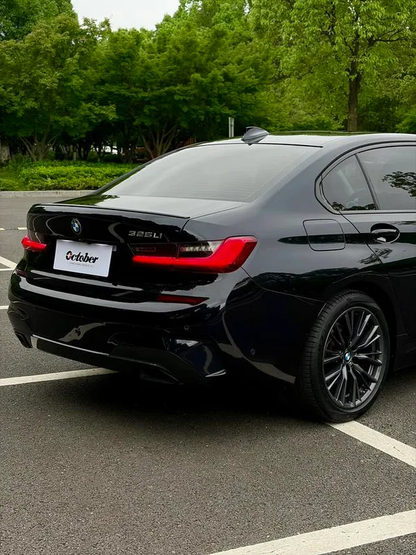 BMW 3 Series 2021 Second change 325Li M Sports Night Suit exterior photo 5 BMW 3 Series 2021 Second change 325Li M Sports Night Suit exterior photo 5
