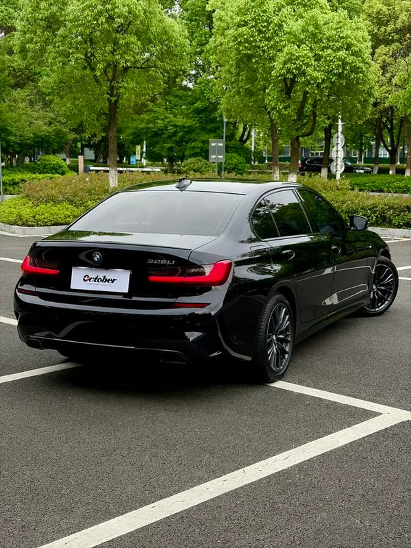 BMW 3 Series 2021 Second change 325Li M Sports Night Suit exterior photo 6 BMW 3 Series 2021 Second change 325Li M Sports Night Suit exterior photo 6