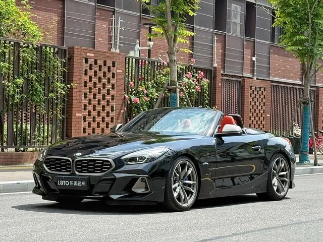 BMW Z4 2022 M40i M Sport Performance Edition exterior photo 1 BMW Z4 2022 M40i M Sport Performance Edition exterior photo 1