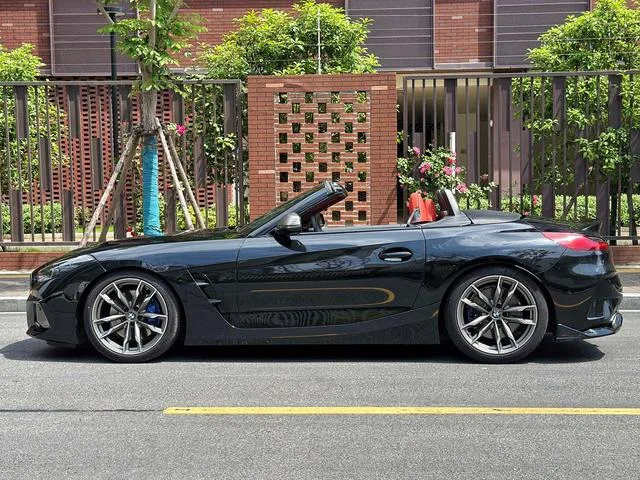 BMW Z4 2022 M40i M Sport Performance Edition exterior photo 5 BMW Z4 2022 M40i M Sport Performance Edition exterior photo 5