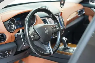 Maserati Levante 2016 3.0T Levante interior photo 13 Maserati Levante 2016 3.0T Levante interior photo 13