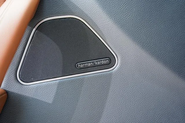 Maserati Levante 2016 3.0T Levante interior photo 16 Maserati Levante 2016 3.0T Levante interior photo 16