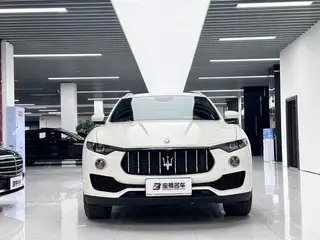 Maserati Levante 2021 3.0T Standard Edition exterior photo 2 Maserati Levante 2021 3.0T Standard Edition exterior photo 2