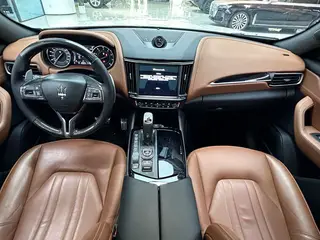 Maserati Levante 2021 3.0T Standard Edition exterior photo 9 Maserati Levante 2021 3.0T Standard Edition exterior photo 9