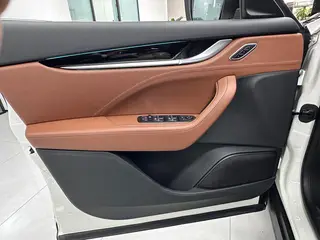 Maserati Levante 2021 3.0T Standard Edition interior photo 16 Maserati Levante 2021 3.0T Standard Edition interior photo 16