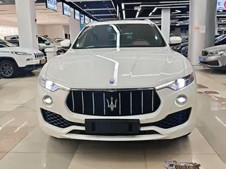 Maserati Levante 2016 3.0T Levante exterior foto 2 Maserati Levante 2016 3.0T Levante exterior foto 2