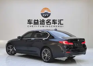 BMW 5 Series 2021 Restyling 530Li Leading Type M Sports suit interior photo 17 BMW 5 Series 2021 Restyling 530Li Leading Type M Sports suit interior photo 17