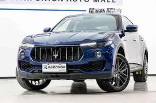 Maserati Levante 2021 3.0T Стандартная версия экстерьер фото 3 Maserati Levante 2021 3.0T Стандартная версия экстерьер фото 3