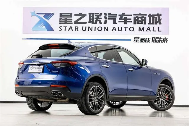 Maserati Levante 2021 3.0T Стандартная версия экстерьер фото 6 Maserati Levante 2021 3.0T Стандартная версия экстерьер фото 6