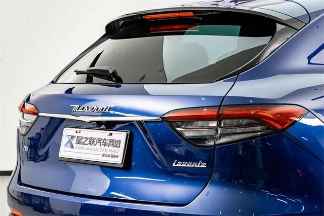 Maserati Levante 2021 3.0T Стандартная версия экстерьер фото 8 Maserati Levante 2021 3.0T Стандартная версия экстерьер фото 8