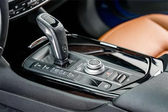 Maserati Levante 2021 3.0T Стандартная версия интерьер фото 11 Maserati Levante 2021 3.0T Стандартная версия интерьер фото 11