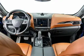 Maserati Levante 2021 3.0T Стандартная версия интерьер фото 12 Maserati Levante 2021 3.0T Стандартная версия интерьер фото 12