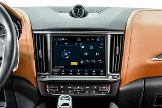 Maserati Levante 2021 3.0T Стандартная версия интерьер фото 13 Maserati Levante 2021 3.0T Стандартная версия интерьер фото 13