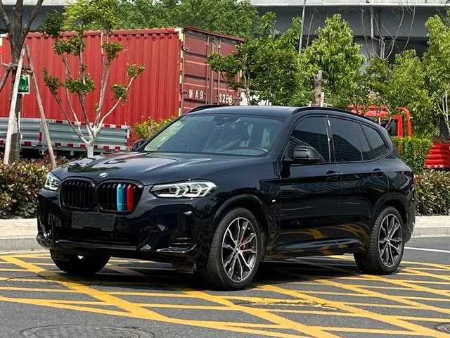 BMW X3 2022 Restyling xDrive30i Premium Class M Obsidian Night Suit exterior photo 1 BMW X3 2022 Restyling xDrive30i Premium Class M Obsidian Night Suit exterior photo 1