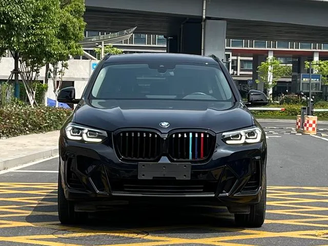 BMW X3 2022 Restyling xDrive30i Premium Class M Obsidian Night Suit exterior photo 2 BMW X3 2022 Restyling xDrive30i Premium Class M Obsidian Night Suit exterior photo 2