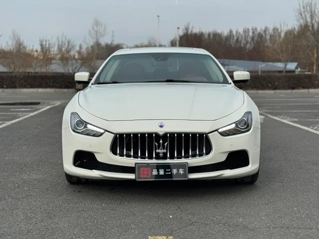 Maserati Ghibli 2014 3.0T Standard Edition exterior photo 2 Maserati Ghibli 2014 3.0T Standard Edition exterior photo 2