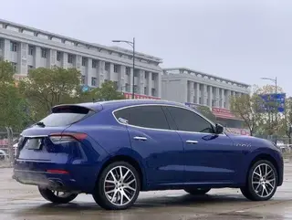 Maserati Levante 2016 3.0T Levante interior photo 8 Maserati Levante 2016 3.0T Levante interior photo 8
