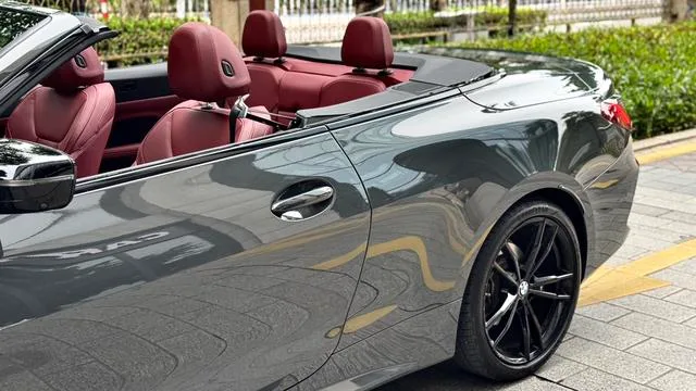 BMW 4 Series 2022 Restyling 425i Convertible M Sports Night Suit interior photo 9 BMW 4 Series 2022 Restyling 425i Convertible M Sports Night Suit interior photo 9