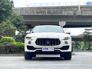 Maserati Levante 2021 3.0T Standard Edition exterior photo 2 Maserati Levante 2021 3.0T Standard Edition exterior photo 2