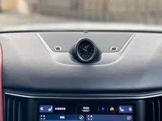 Maserati Levante 2021 3.0T Standard Edition interior photo 13 Maserati Levante 2021 3.0T Standard Edition interior photo 13