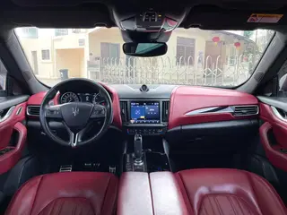 Maserati Levante 2021 3.0T Standard Edition interior photo 19 Maserati Levante 2021 3.0T Standard Edition interior photo 19