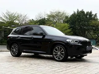 BMW X3 2023 xDrive30i Leader M Ensemble de nuit Yao extérieur photo 3 BMW X3 2023 xDrive30i Leader M Ensemble de nuit Yao extérieur photo 3