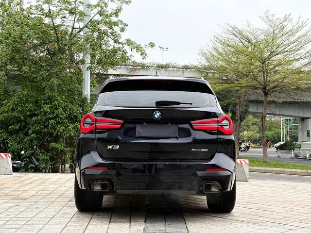 BMW X3 2023 xDrive30i Leader M Ensemble de nuit Yao extérieur photo 5 BMW X3 2023 xDrive30i Leader M Ensemble de nuit Yao extérieur photo 5
