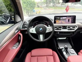 BMW X3 2023 xDrive30i Leader M Ensemble de nuit Yao intérieur photo 14 BMW X3 2023 xDrive30i Leader M Ensemble de nuit Yao intérieur photo 14