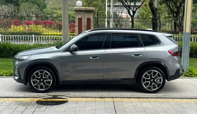 BMW X1 2023 sDrive25Li X Design Suit exterior photo 7 BMW X1 2023 sDrive25Li X Design Suit exterior photo 7