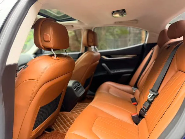 Maserati Ghibli 2017 3.0T Standard Edition interior photo 11 Maserati Ghibli 2017 3.0T Standard Edition interior photo 11