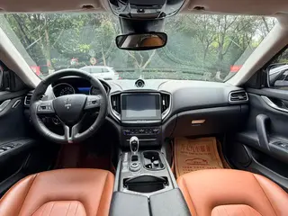 Maserati Ghibli 2017 3.0T Standard Edition interior photo 12 Maserati Ghibli 2017 3.0T Standard Edition interior photo 12
