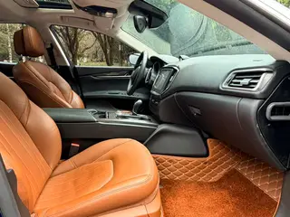 Maserati Ghibli 2017 3.0T Standard Edition interior photo 14 Maserati Ghibli 2017 3.0T Standard Edition interior photo 14