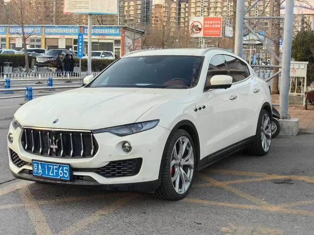 Maserati Levante 2021 3.0T Standard Edition exterior photo 1 Maserati Levante 2021 3.0T Standard Edition exterior photo 1