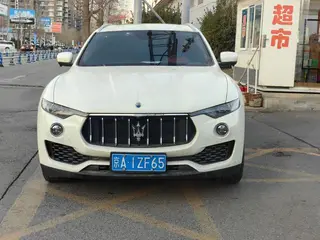 Maserati Levante 2021 3.0T Standard Edition exterior photo 2 Maserati Levante 2021 3.0T Standard Edition exterior photo 2