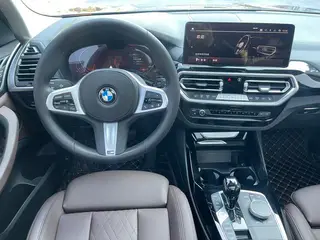 BMW X3 2022 Reforma xDrive25i M Conjunto deportivo interior foto 12 BMW X3 2022 Reforma xDrive25i M Conjunto deportivo interior foto 12