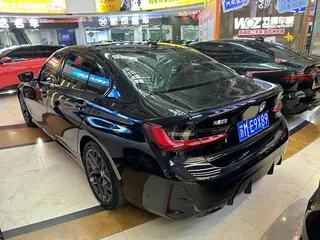 BMW 3 Series 2025 330Li Tipo de lujo M Traje nocturno deportivo Yao exterior foto 6 BMW 3 Series 2025 330Li Tipo de lujo M Traje nocturno deportivo Yao exterior foto 6