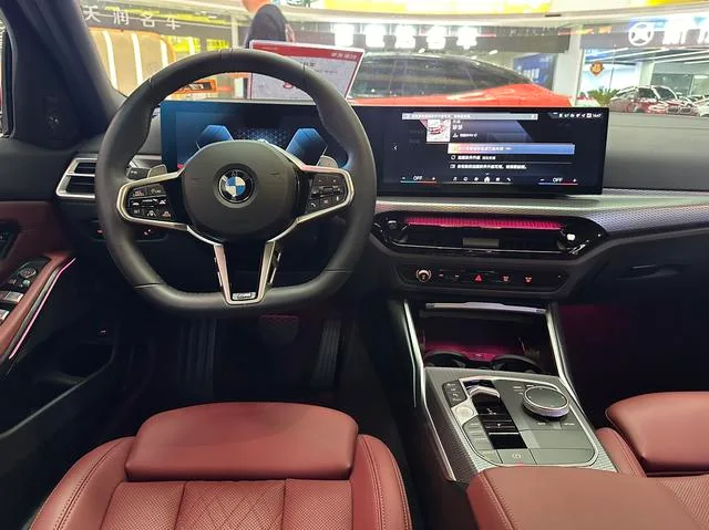 BMW 3 Series 2025 330Li Tipo de lujo M Traje nocturno deportivo Yao interior foto 7 BMW 3 Series 2025 330Li Tipo de lujo M Traje nocturno deportivo Yao interior foto 7