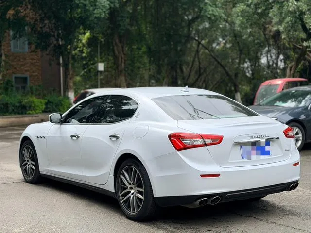 Maserati Ghibli 2017 3.0T Standard Edition exterior photo 6 Maserati Ghibli 2017 3.0T Standard Edition exterior photo 6