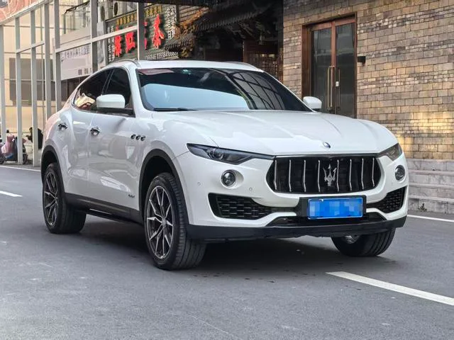 Maserati Levante 2016 3.0T Levante exterior photo 3 Maserati Levante 2016 3.0T Levante exterior photo 3