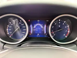 Maserati Ghibli 2014 3.0T Standard Edition interior photo 13 Maserati Ghibli 2014 3.0T Standard Edition interior photo 13