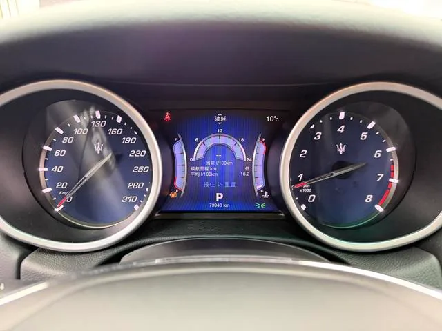 Maserati Ghibli 2014 3.0T Standard Edition interior photo 13 Maserati Ghibli 2014 3.0T Standard Edition interior photo 13